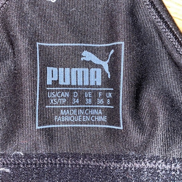 Black Puma Sports Bra. Size Extra Small - Picture 3 of 3